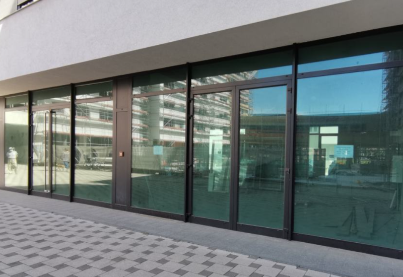 Zašto brojni poslovni prostori u Srpskoj zjape prazni?