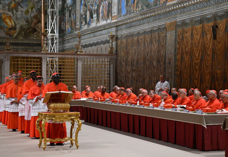 Kreće novi krug glasanja: Kardinali se vratili u Sikstinsku kapelu