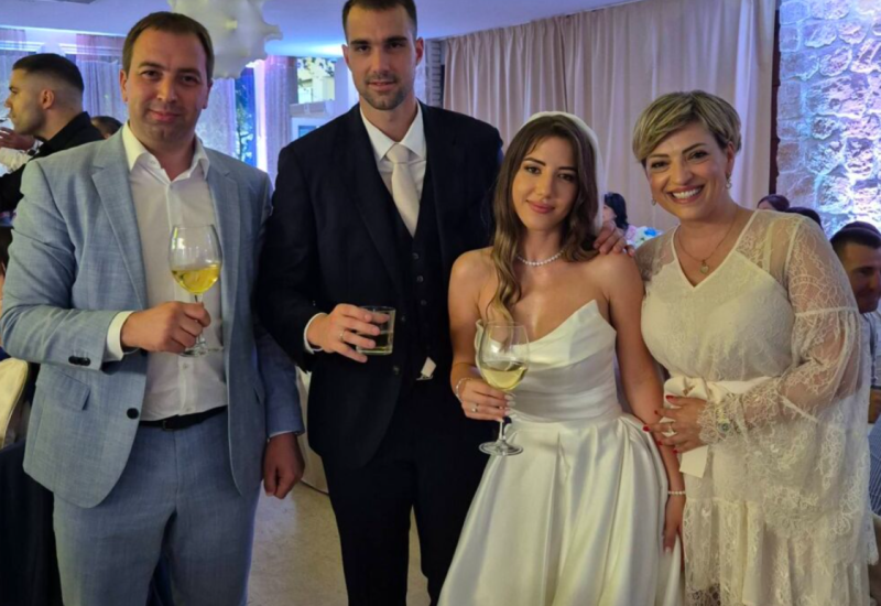 Selak na svadbi kod Carevića u Budvi