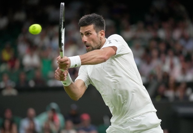 Đoković u tri seta razbio Vavrinku