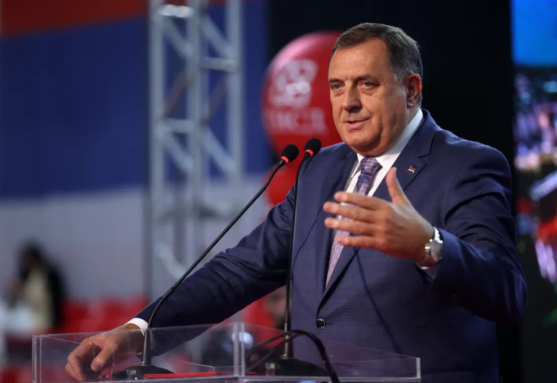 Bez izmjena, Dodik ubjedljivo vodi