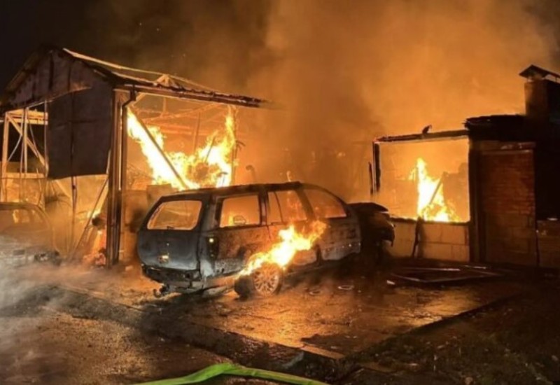 Vatra im “progutala” bukvalno sve: Porodica iz Banjaluke preko noći ostala bez ičega