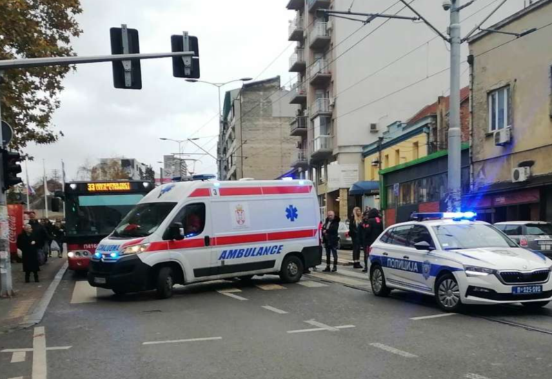 Djevojčice stare dvije i tri godine povrijeđene u saobraćajnoj nezgodi