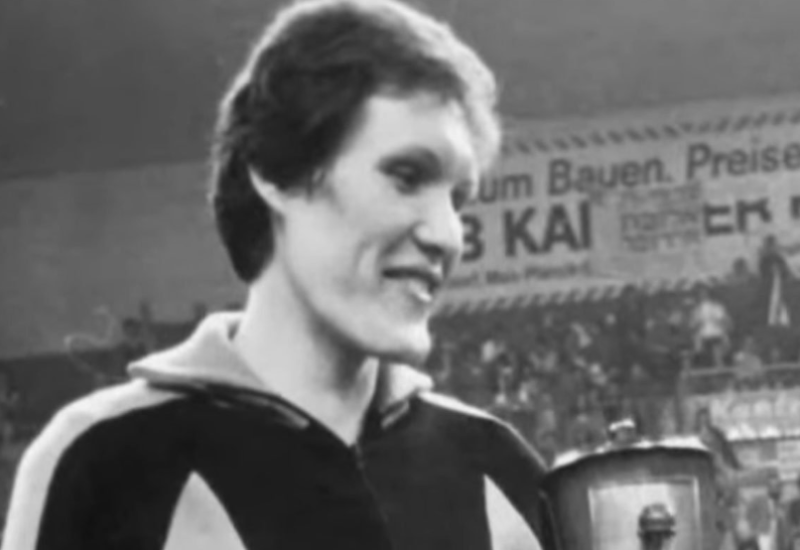 Preminula legendarna košarkašica: Najviša u istoriji sporta, nosila obuću broj 58
