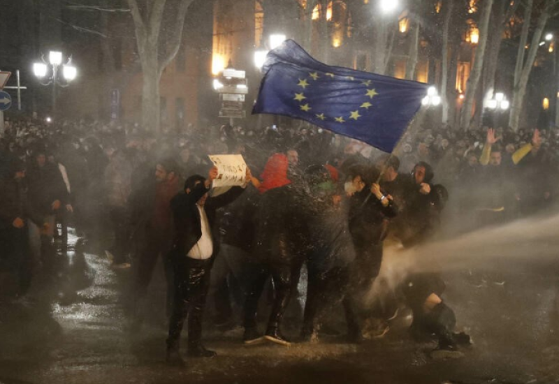 Bez obzira što je odbačen prijedlog spornog zakona: Opozicija u Gruziji najavila nastavak protesta
