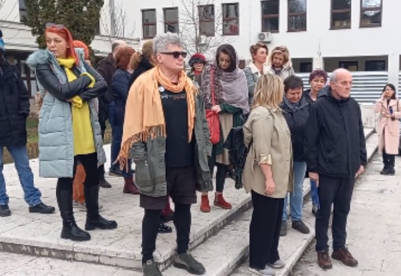 Građani ispred centrale SDP-a, neće Magodu za ministra, SDP: Svi su nevini dok se ne dokaže suprotno