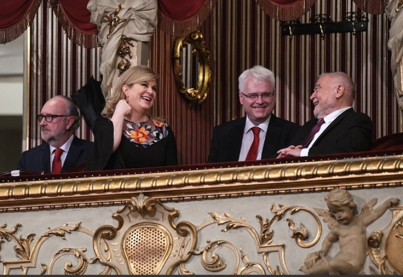Kolinda i Mesić direktori kompanije koja se "proslavila" propalim koncertom