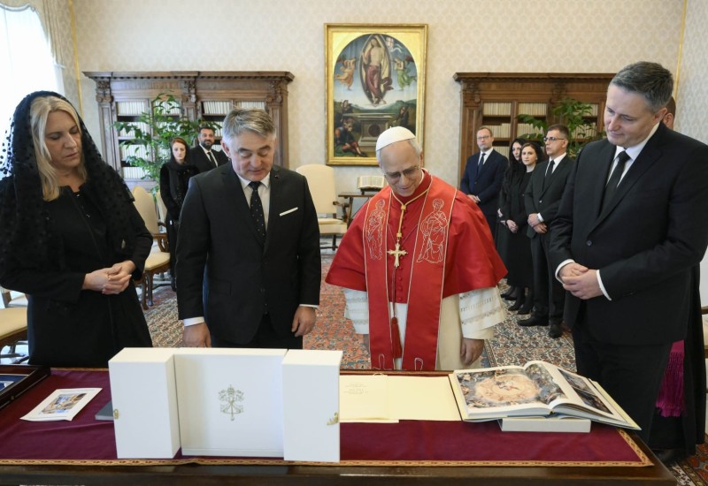 Članovi Predsjedništva BiH sastali se sa papom Lavom XIV u Vatikanu