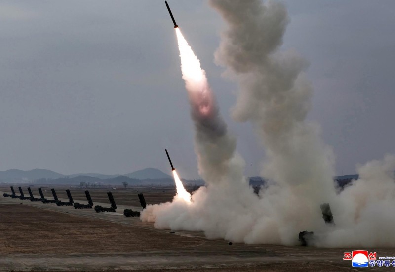 Sjeverna Koreja testirala raketu sa bojevom glavom sa kasetnim bombama