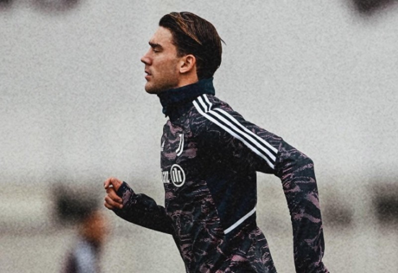 Čelsi i Juventus počinju pregovore o transferu Vlahovića