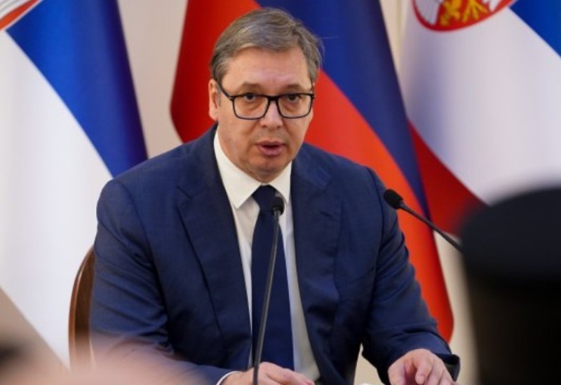 VUČIĆ: Neka Helez dokaže da sam pucao sa brda kod Sarajeva ili podnese ostavku