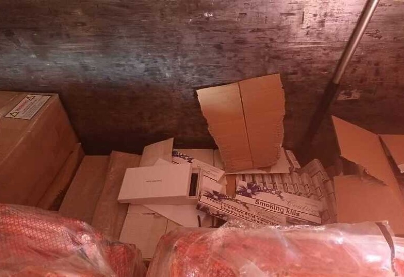 Na graničnom prelazu Rača oduzete krijumčarene cigarete i parfemi