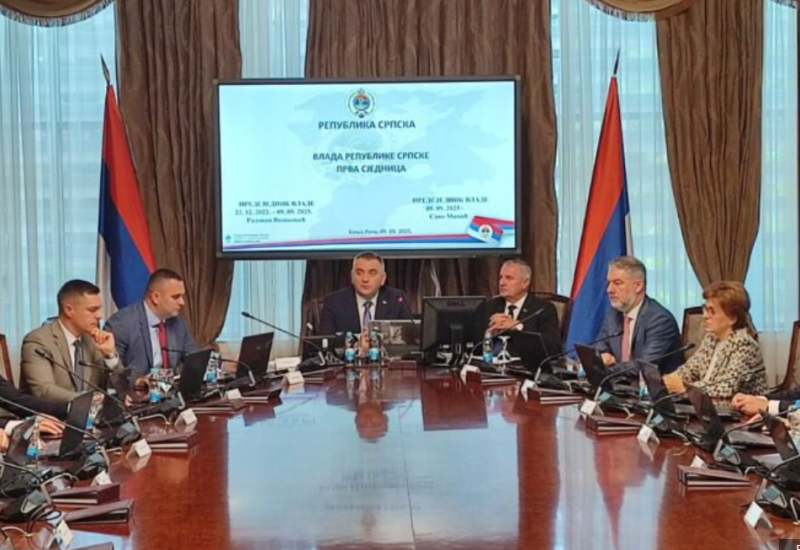 Obavljena primopredaja: Vlada Save Minića preuzela dužnost