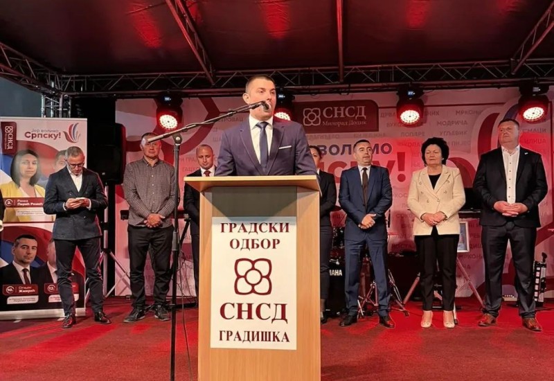 ŠULIĆ: Narod bira između jake Republike Srpske i stranih uticaja