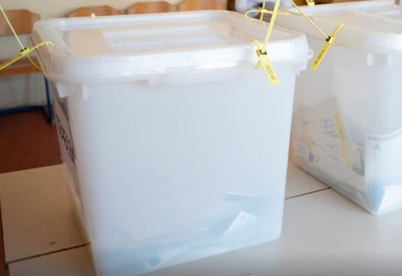 U Hozićima glasanje protiče bez problema