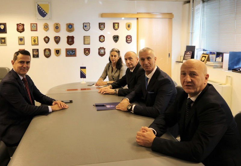 Međunarodnom saradnjom do dešifrovanja aplikacija "Skaj" i "Anom"