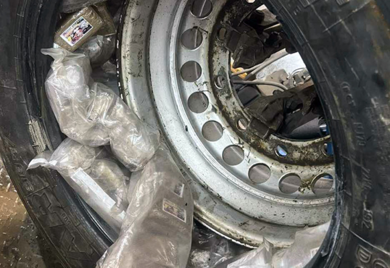 Uhapšen trojac zbog sakrivanja 110 kilograma droge u rezervnom točku