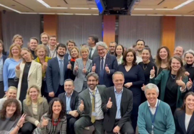 Zvaničnici EU postigli dogovor o zakonima za vještačku inteligenciju