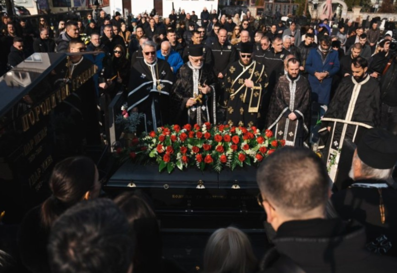 Ispraćen na vječni počinak: Sahranjen Slobodan Stanković