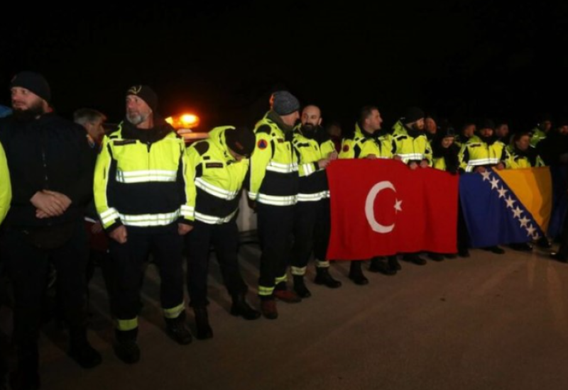 Pomoć iz FBiH: U Tursku stiže 25 šatora i 804 vreće za spavanje