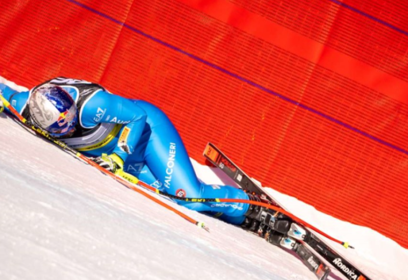 Paris izgubio ravnotežu: Pao pri brzini od 108 km/h (VIDEO)