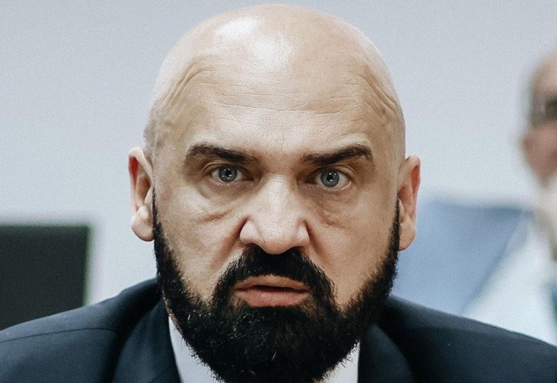 FUP u Dubaiju potonuo, Ramo Isak u svojoj paralelnoj stvarnosti: „Elitni tim ostao zbog Dodika“ (VIDEO)