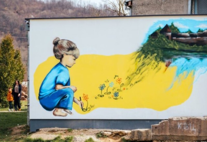 Oslikala ga Minja Knežević: OŠ “Milan Rakić” u Banjaluci krasi mural o pitanju zaštite životne sredine