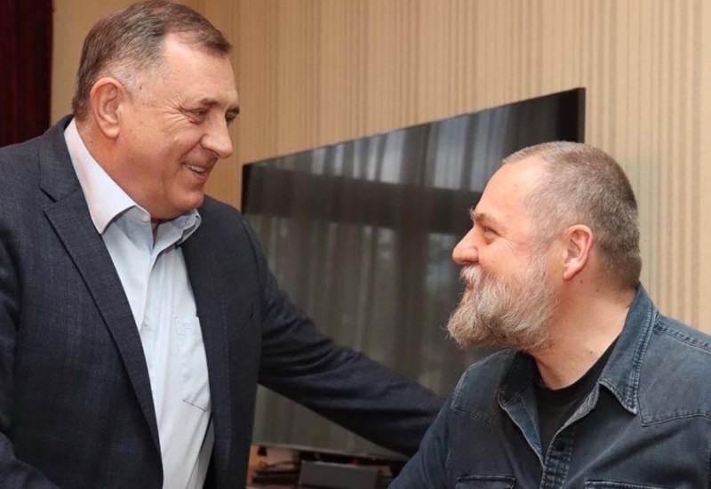Dodik sa Pejakovićem o stanju u kulturi: Institucije da podrže projekte FOTO