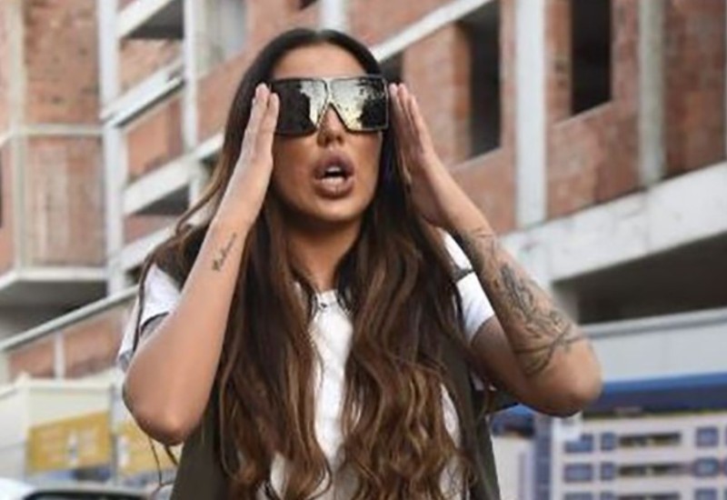 Nepoznati napadač nožem nasrnuo na starletu: Tijana Ajfon napadnuta nasred ulice