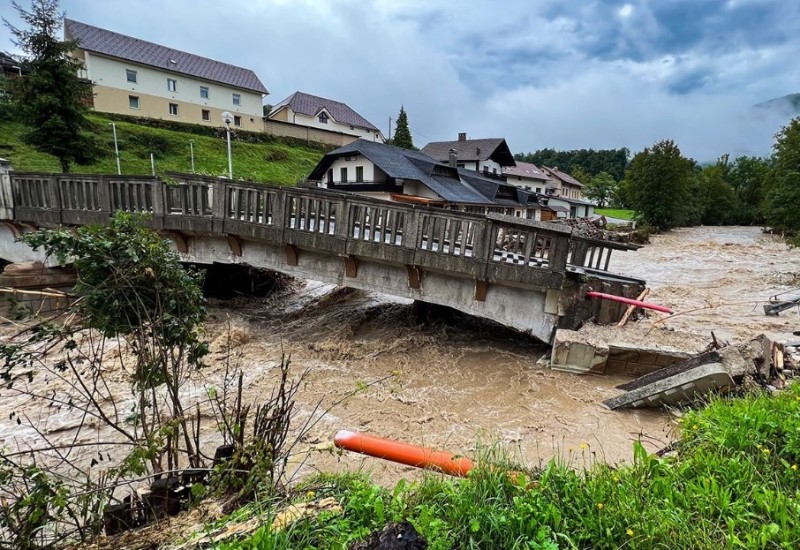 BiH šalje dva tima civilne zaštite za pomoć Sloveniji