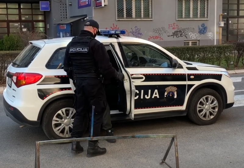 Dva vozača povrijeđena u saobraćajnoj nezgodi