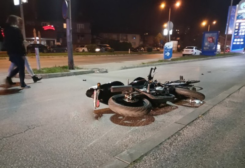 BANJA LUKA: U sudaru motocikla i bicikla troje povrijeđenih
