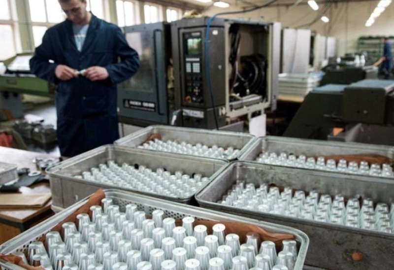 Amerikanci preuzimaju fabrike oružja u BiH