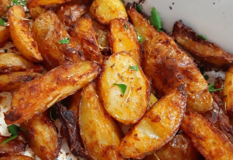 Pikantni krompir iz rerne