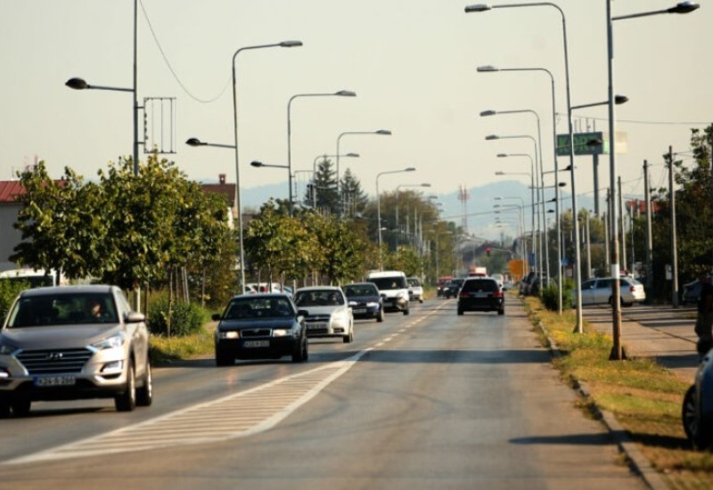Pogledajte koliko je na drumovima Srpske automobila STARIJIH OD DECENIJU I PO