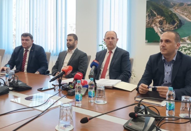 PETROVIĆ UVJERAVA: Bez promjena na računu za struju za 85 odsto domaćinstava