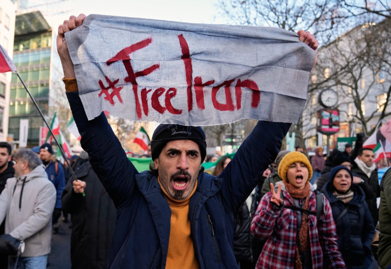 BBC: Bolnice u Iranu pune mrtvih i povrijeđenih sa protesta