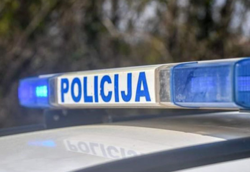 Slovenca držao zatvorenog u stanu: Namamio ga hvaleći se natprirodnim moćima