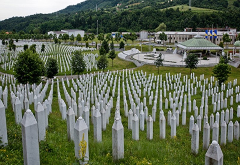 Obilježavanje 28 godina od zločina u Srebrenici: Sahrana 30 žrtva u Memorijalnom centru