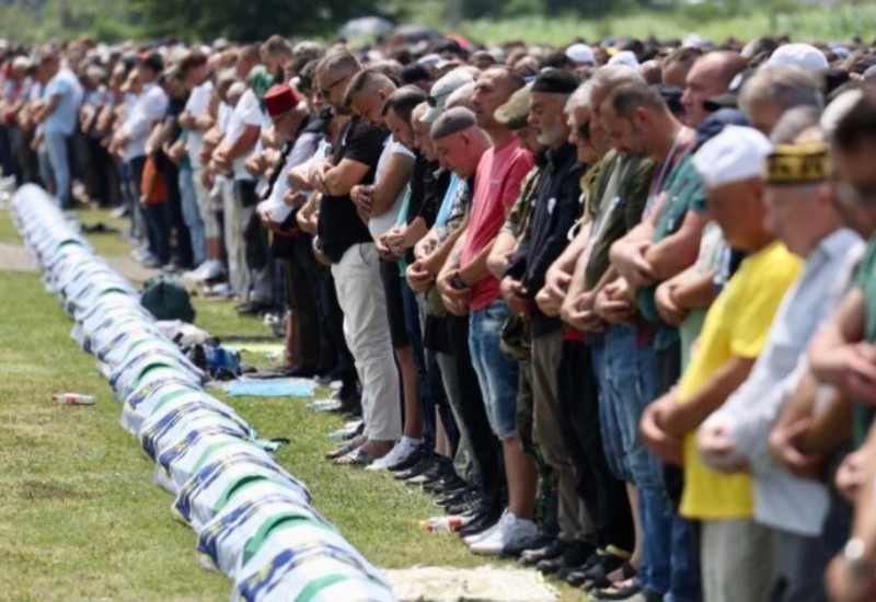 Komemoracija u Potočarima: Sahranjeno 30 srebreničkih žrtava