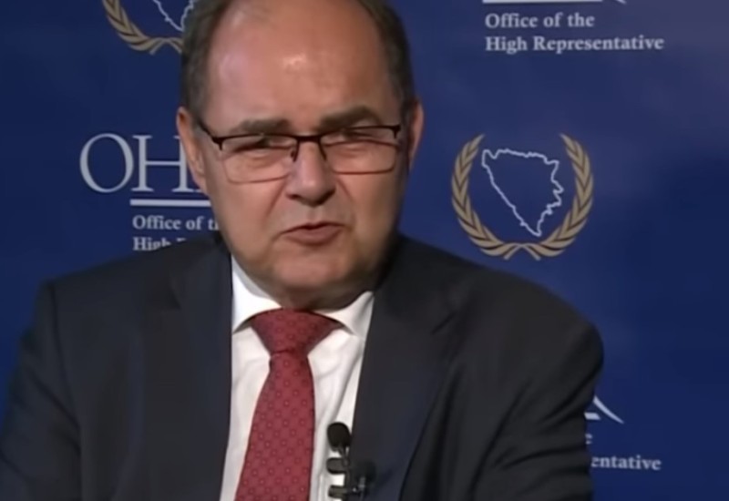 Šmit: Vjerovatno ću unaprijediti zakon koji se tiče zabrane negiranja genocida