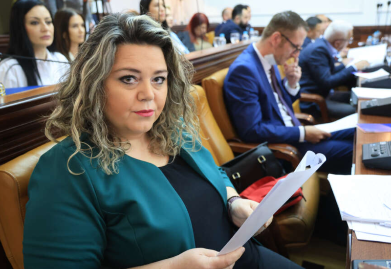 "Da vidimo to čudo, što košta 35 miliona" Riječi Dijane Ješić prekinule vanrednu sjednicu Skupštine grada Banjaluka