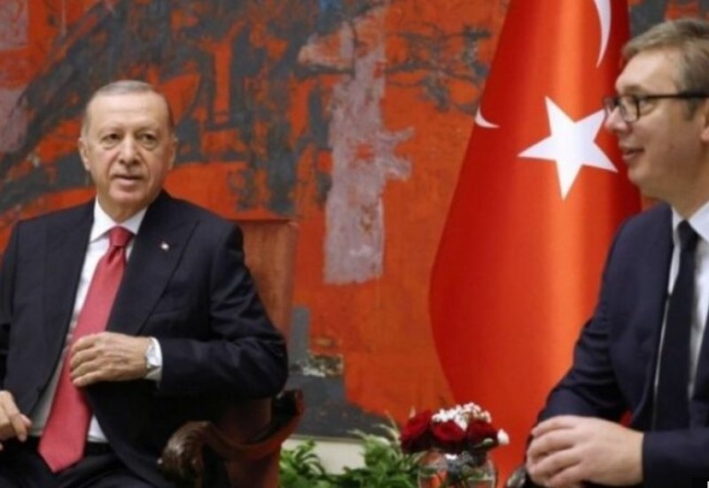 Erdogan sa Vučićem: BiH politički vrlo ranjiva, promijeniti to što prije