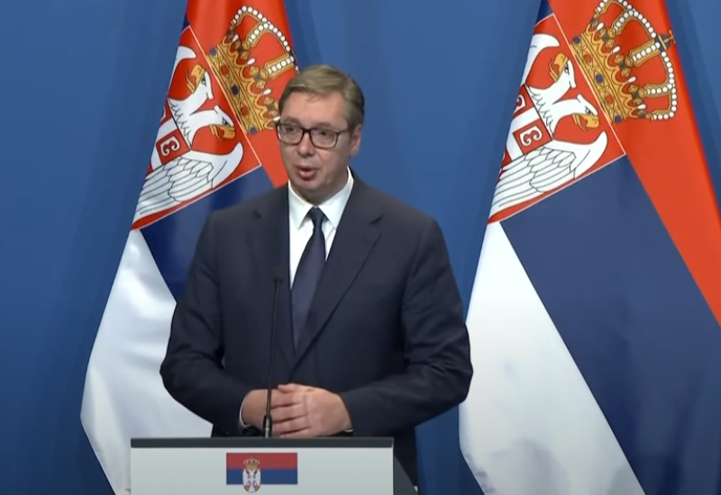 Predsjednik Srbije na Instagramu: Čuvamo svoju zemlju!