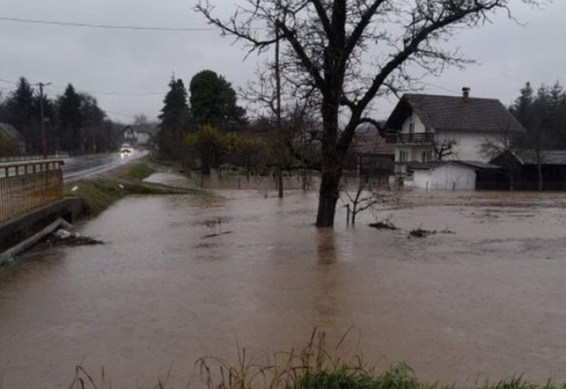 U Kozarskoj Dubici ukinuta vanredna situacija, slijedi saniranje štete