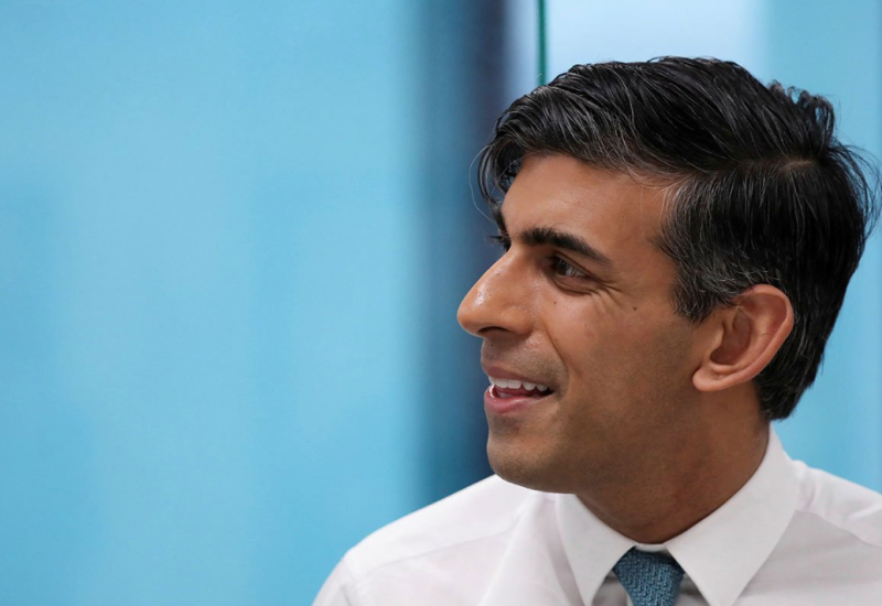 Većina Britanaca štedi struju, Sunaku potrebno još za grijanje privatnog bazena