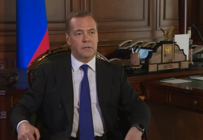 Medvedev nakon prijedloga o preimenovanju Rusije: Preimenovaćemo Ukrajinu u Svinjski Bandera-Reich