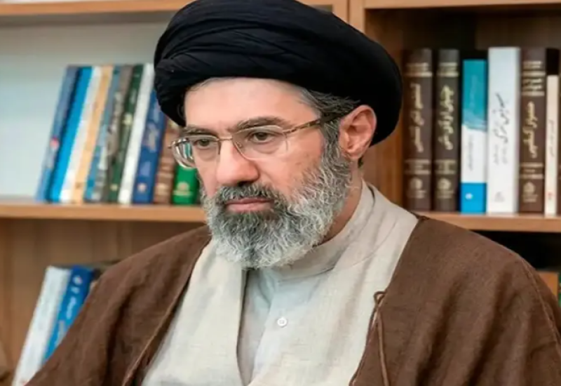 Novi vrhovni vođa Irana Modžtaba Hamnei zaprijetio napadima na američke baze i nastavkom blokade Ormuskog moreuza