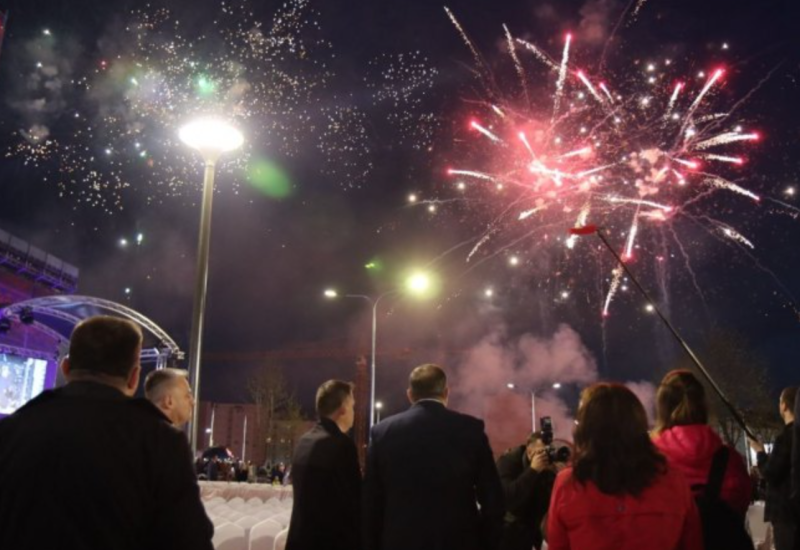 Spektakularan vatromet na otvaranju teniskog kompleksa u Banjaluci (VIDEO)