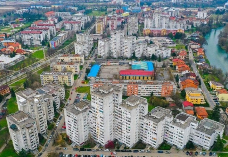 STANARI DIŽU GLAS Protest protiv izgradnje nebodera, žele zelene površine i školu